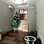 Sycamore Royals Hotel Jahi