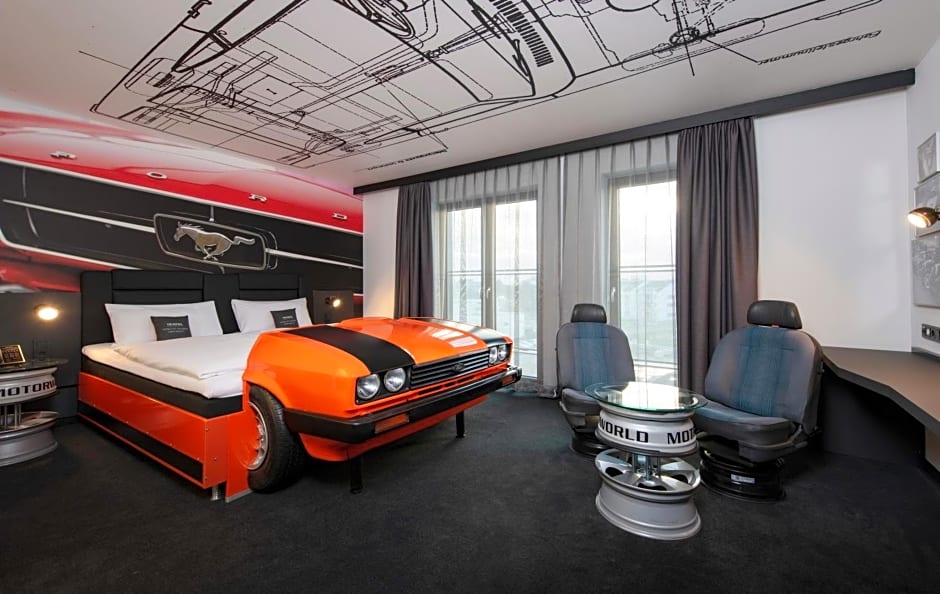 V8 Hotel Köln at MOTORWORLD