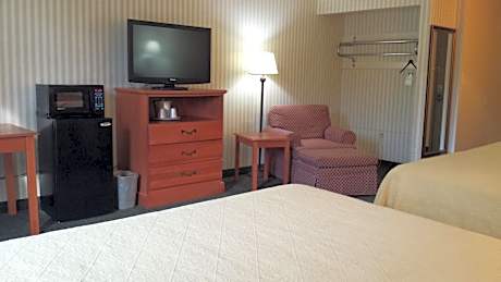 2 Double Beds, Smoking