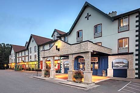 Irish Cottage Inn & Suites