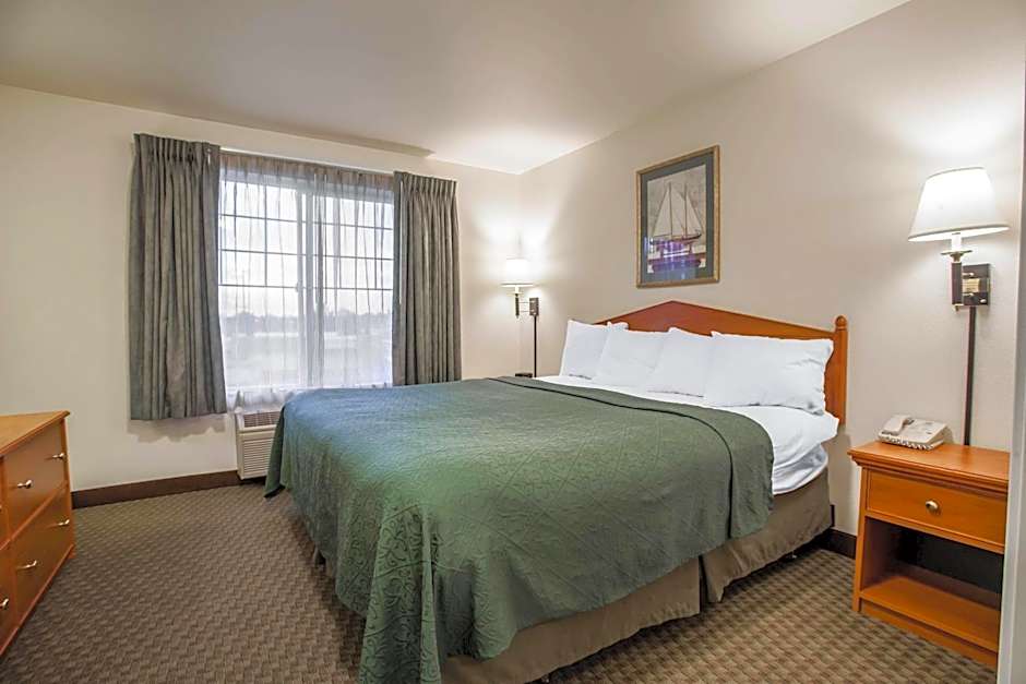 Quality Inn & Suites Federal Way - Seattle