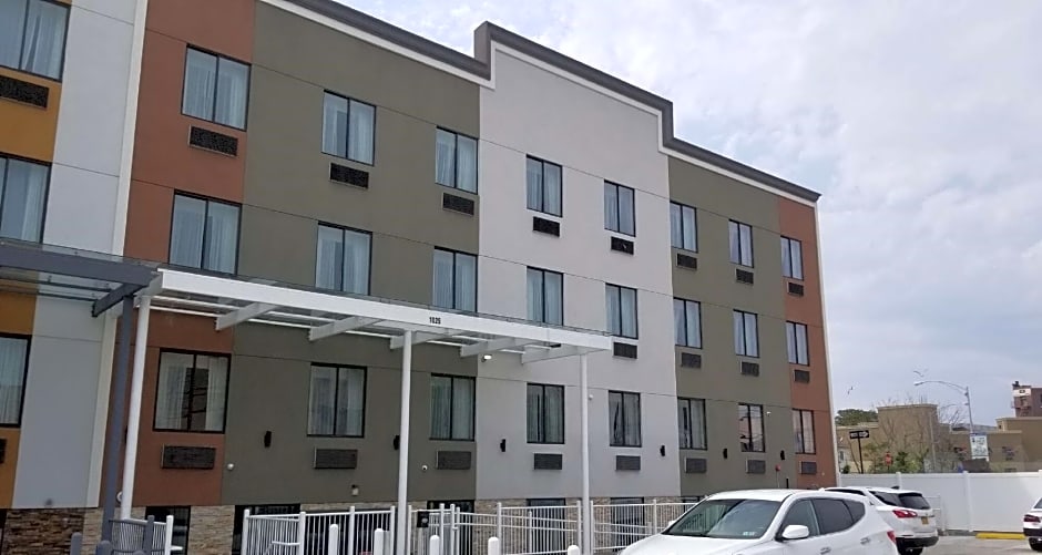 Best Western Far Rockaway/JFK Airport Area Hotel
