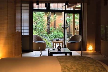 Deluxe Garden View
