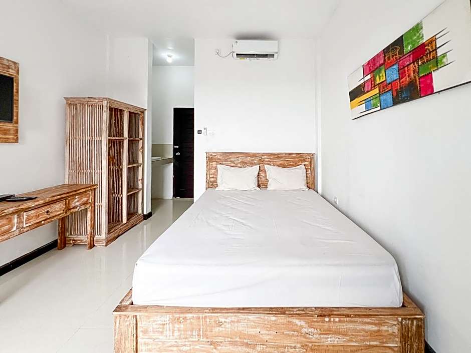 Kanha Homestay near Pantai Pandawa RedPartner