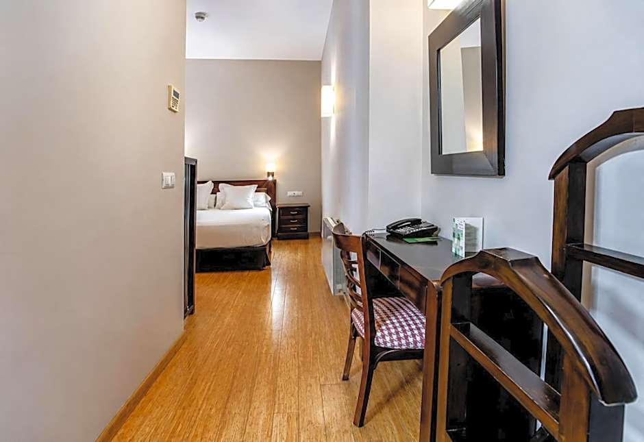 Hotel Simon