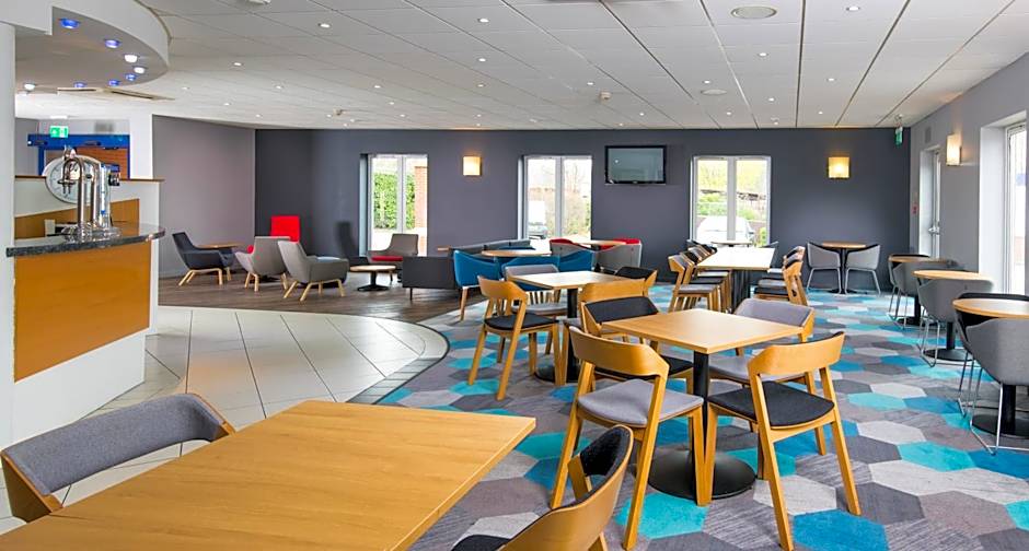 Holiday Inn Express Manchester East By IHG