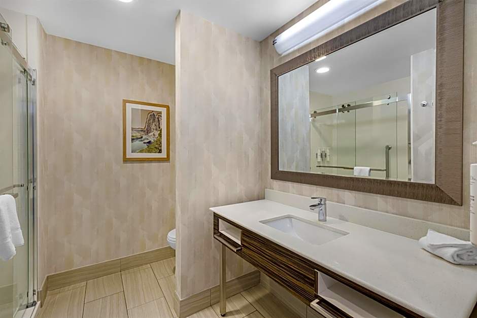 Hampton Inn By Hilton & Suites Bend