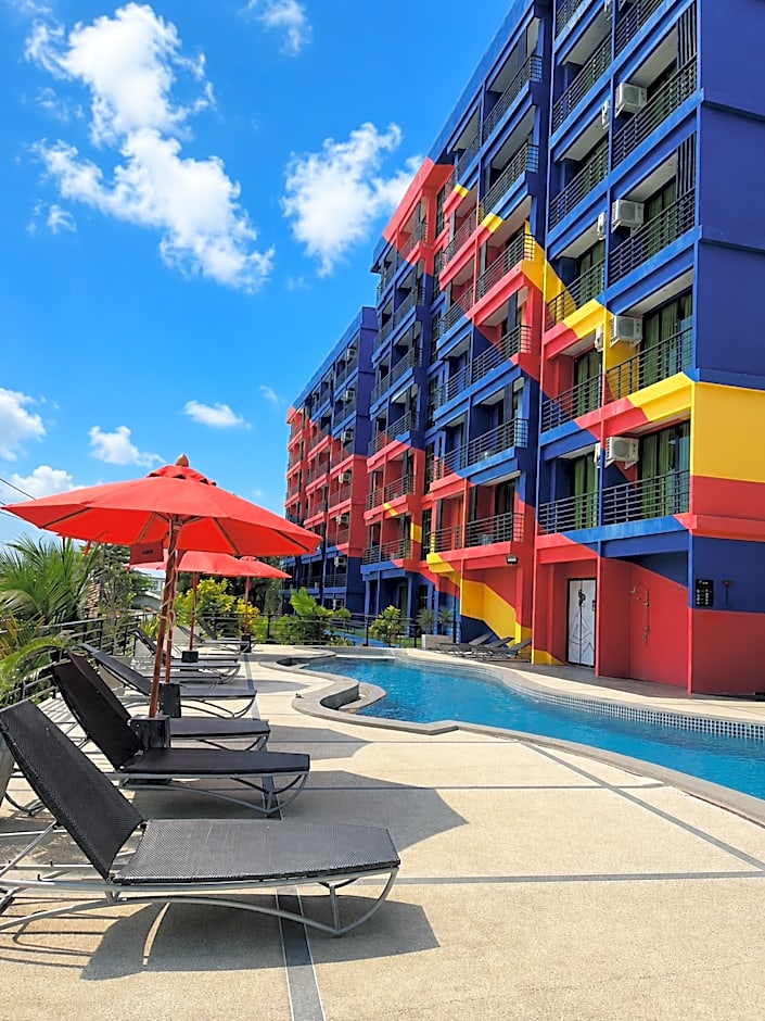 Play Phala Beach Rayong
