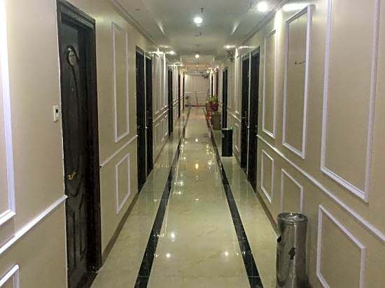 Jiutian Hotel (Baixin Plaza, Baiyun Railway Station, Guangzhou)