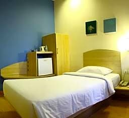 Ginger Pune - Pimpri