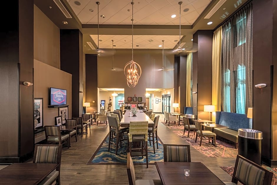Hampton Inn & Suites Gulfport
