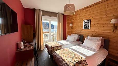 Twin Room with Lake View