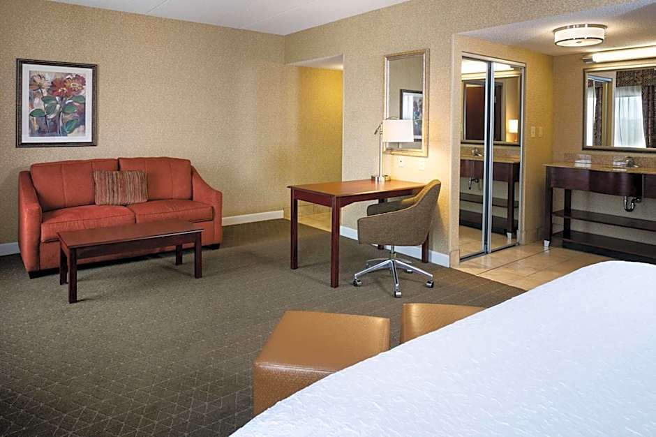 Hampton Inn By Hilton & Suites Toledo-Perrysburg