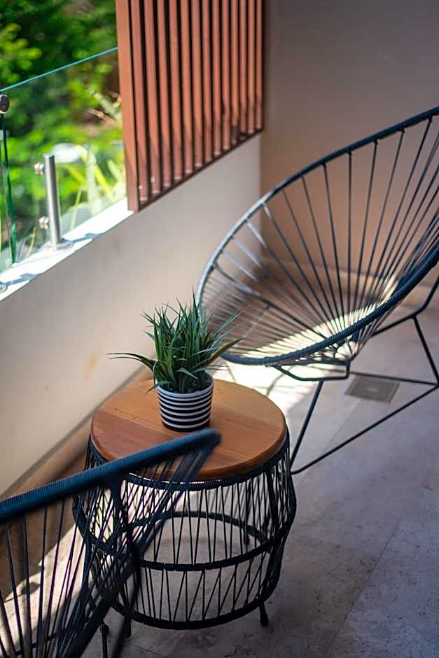 Menesse Tulum Hideaway - Elegant Bohemian Suite