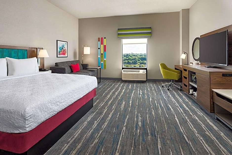 Hampton Inn By Hilton Massillon