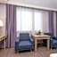 GYA Jiaxing Tongxiang City Century Avenue Hotel