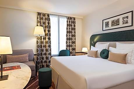 Superior Family Room