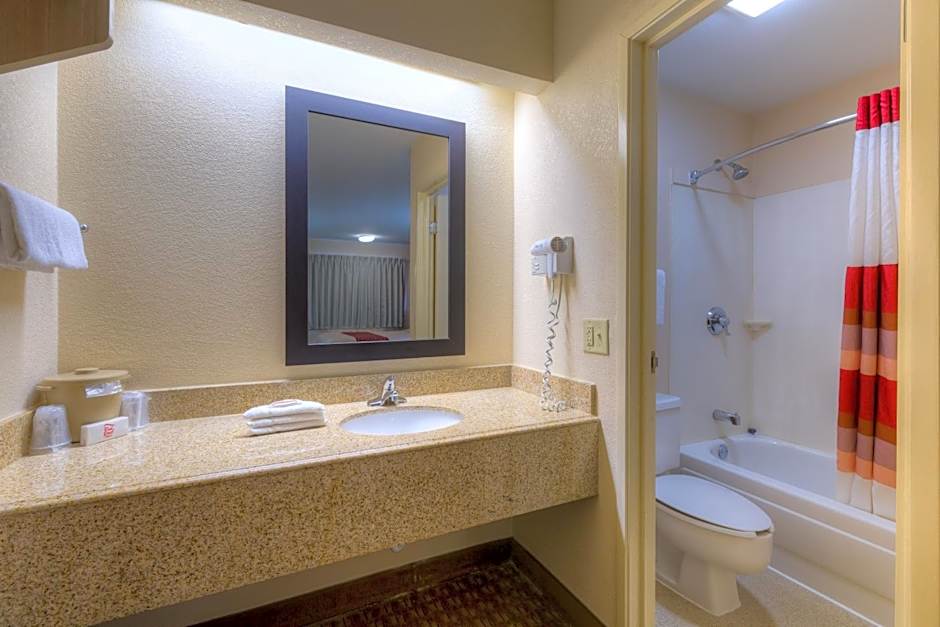 Red Roof Inn Memphis East