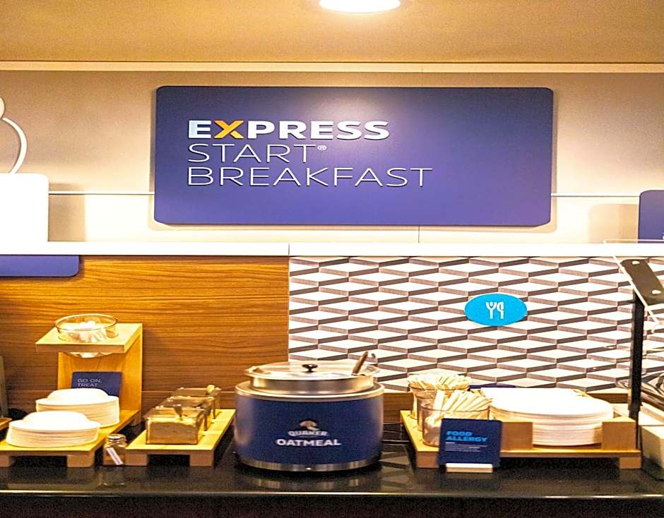 Holiday Inn Express Berkeley By IHG