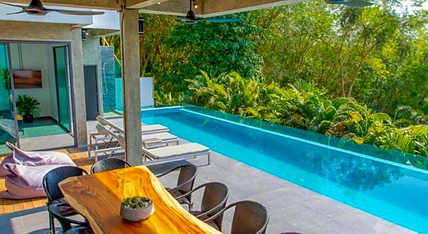 Baan Saint Tropez Villas Kata Beach