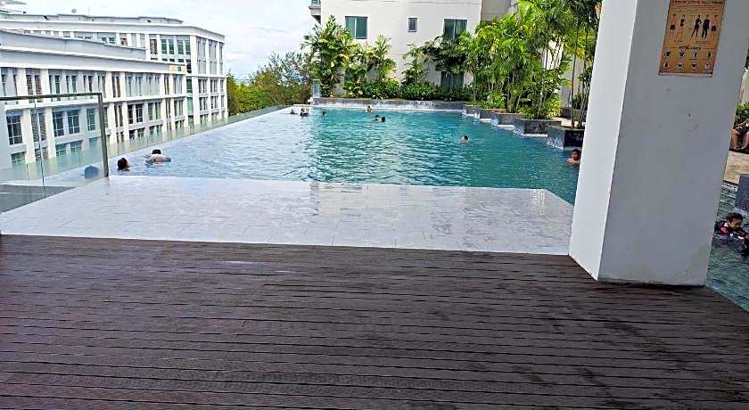 Borneo Coastal Residence @ Imago Mall