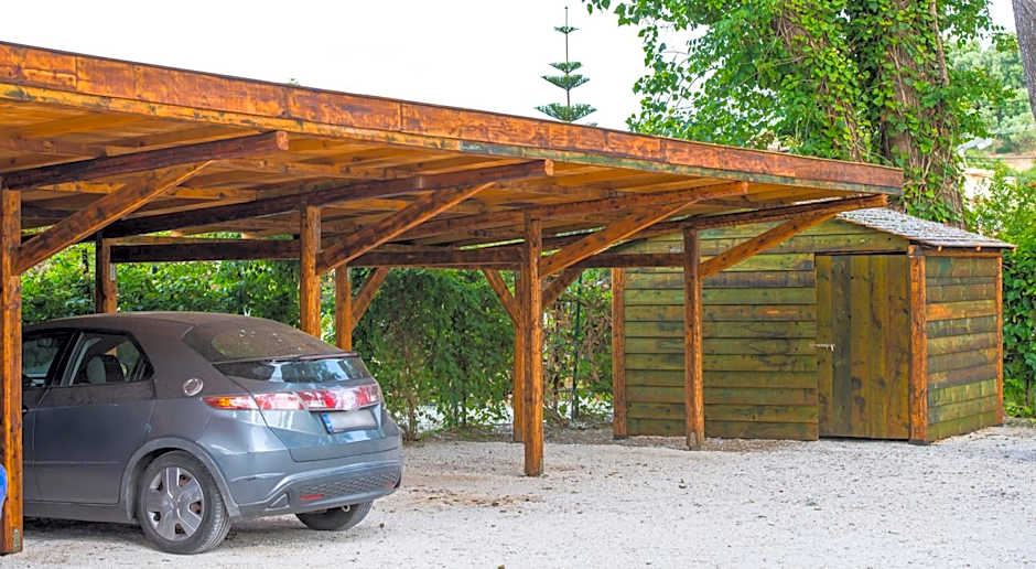 Zarkadis Beach Apartments