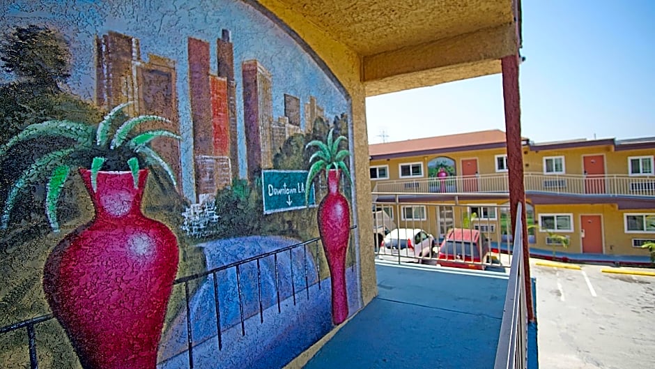 Los Angeles Inn & Suites LAX