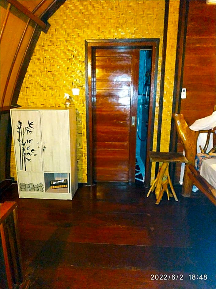 Kampung Meno Bungalows