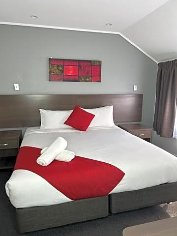 Mount Richmond Hotel