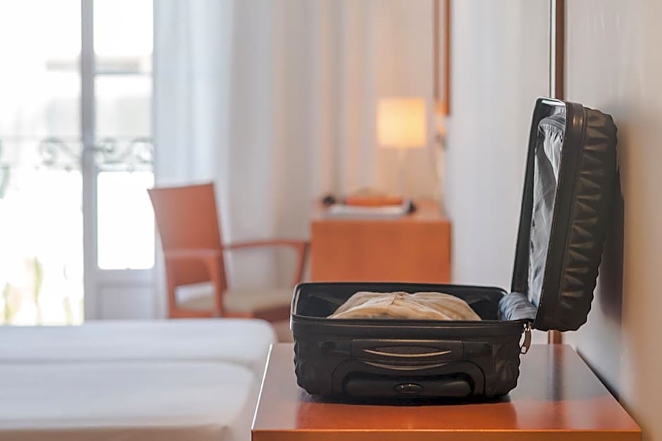 Hotel Jeni & Restaurant