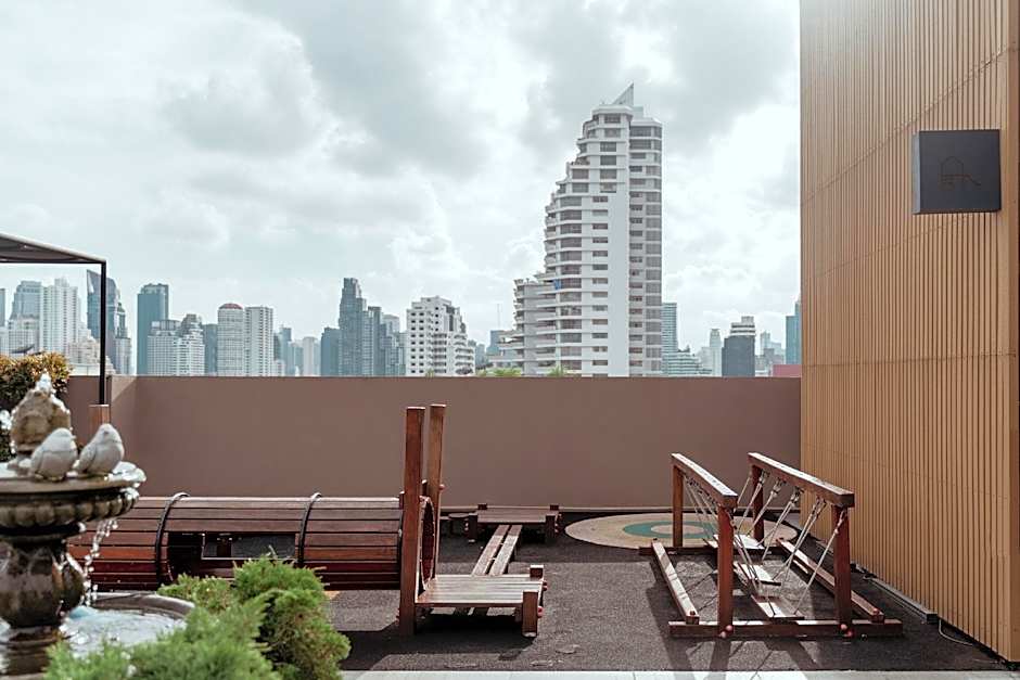 THEA Private Suites by TH District