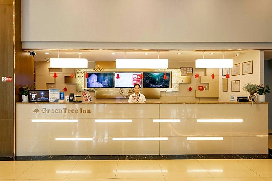GreenTree Inn Nanchang Honggutan New District Cuiyuan Road Metro Station