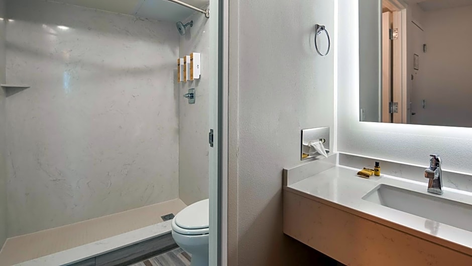 Best Western Plus Wausau Tower Inn