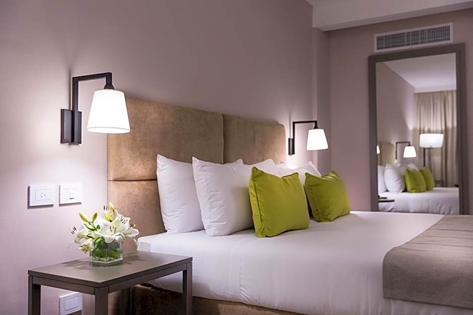 Howard Johnson Plaza Buenos Aires