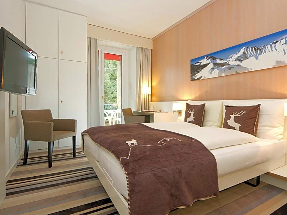 Photo 1 of 5 of 1 Double Bed or 2 Beds, Balcony