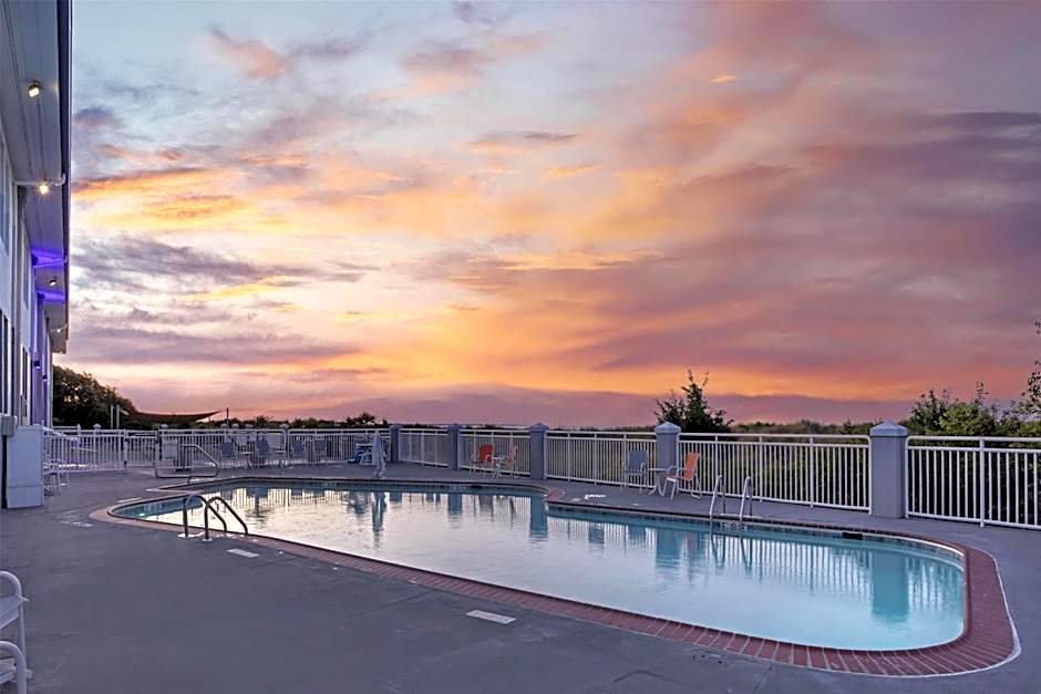 Best Western Plus Chesapeake Bay - Norfolk