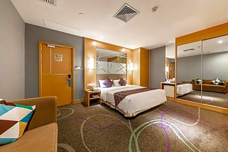 Standard Windowless Queen Room