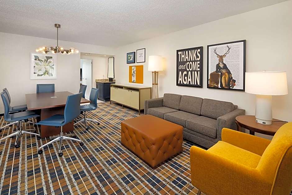Embassy Suites Hotel Atlanta-Buckhead