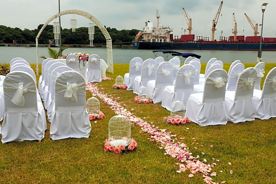 Holiday Inn Tuxpan - Convention Center By IHG