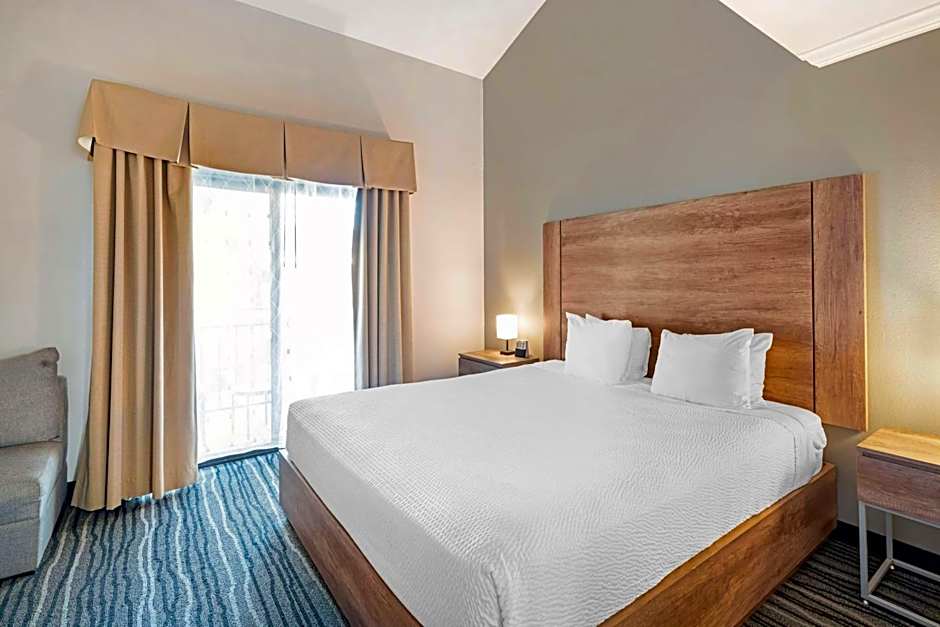 Best Western Posada Royale Hotel & Suites