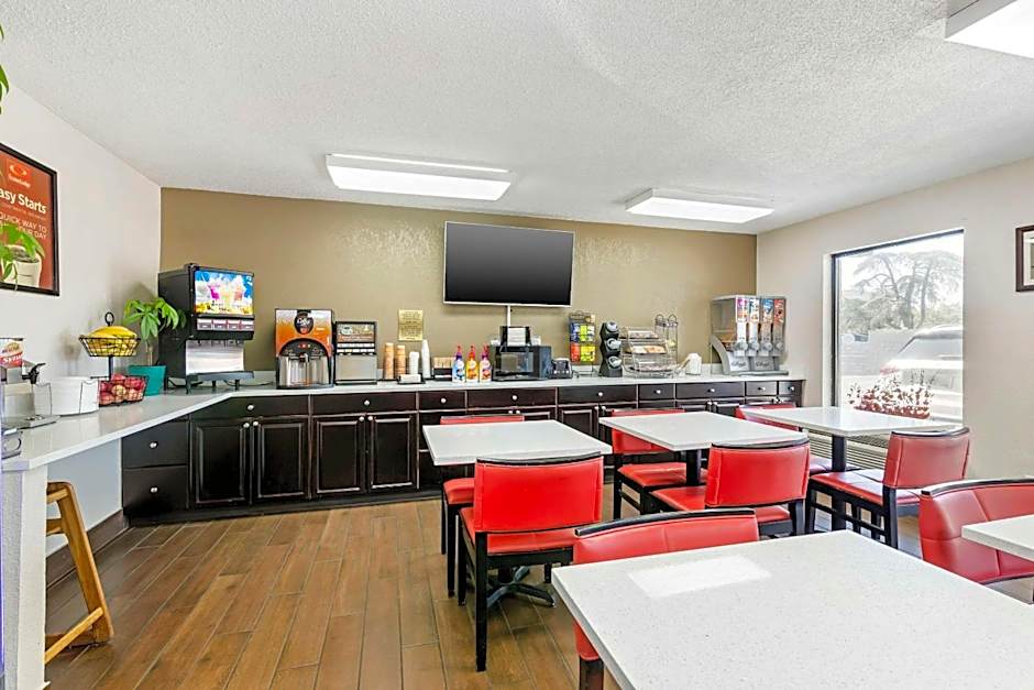 Econo Lodge Augusta, Downtown