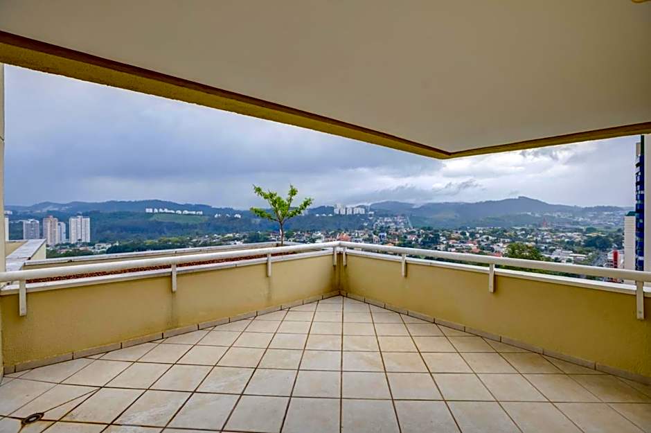 Quality Suites Alphaville