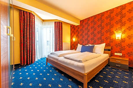 Junior Suite with Balcony