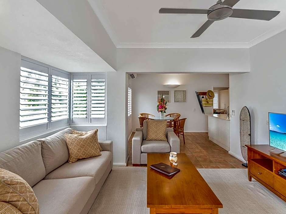 The Reef House Adults Retreat