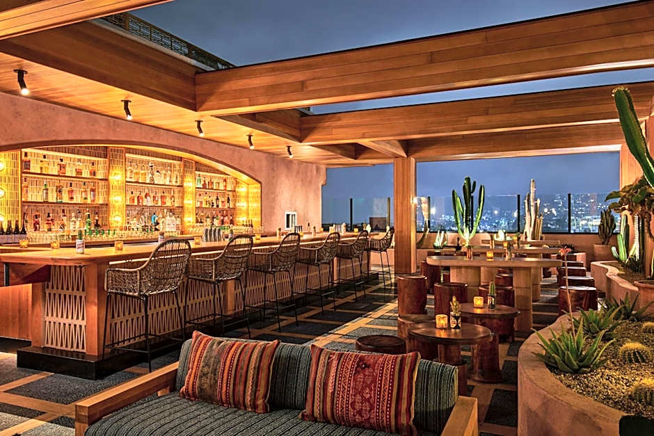 Hollywood Volume, a Tribute Portfolio Hotel