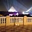 royal pyramids inn