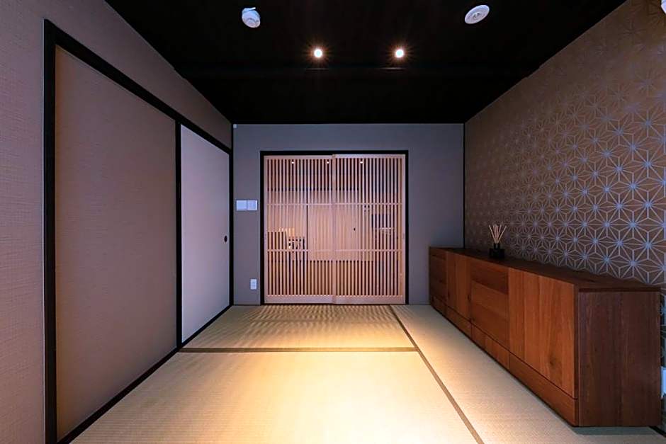 TSUMUGI FUSHIMIINARI