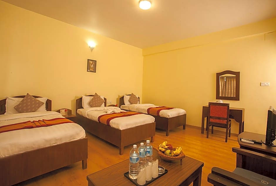 Hotel Crown Himalayas