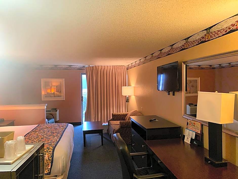Lincoln Inn Express Hotel and Suites