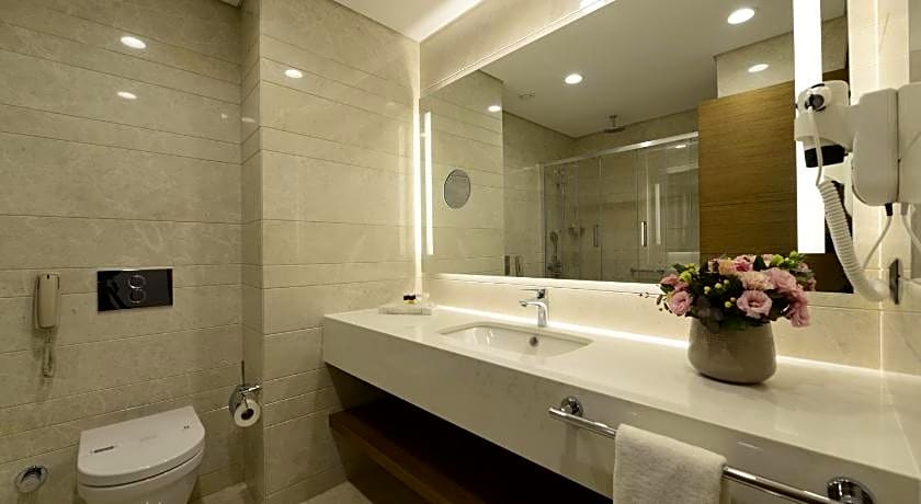 Holiday Inn Bursa - City Centre By IHG
